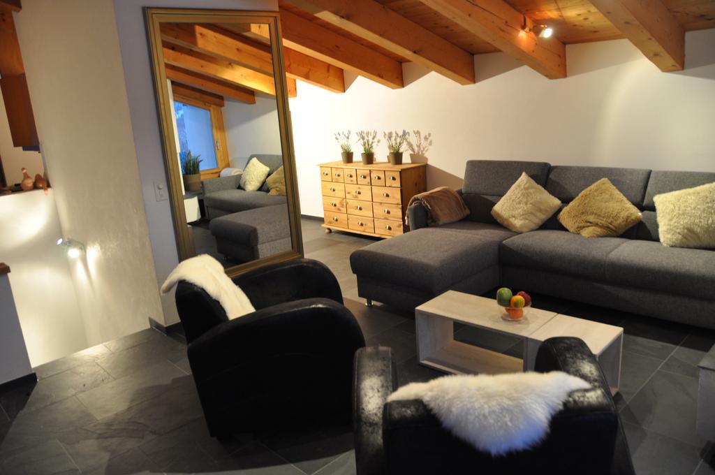Crap Da Flem - 3.5 Zimmer Ferienwohnung Am Sonnenhang Von Flims Exterior foto